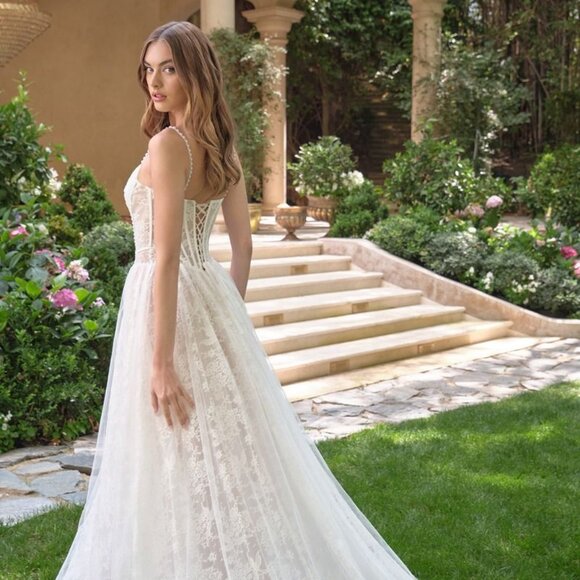 New Off White-Nude Floral Lace Embellished Wedding Tulle Ball Gown CD WL069 - Picture 12 of 13